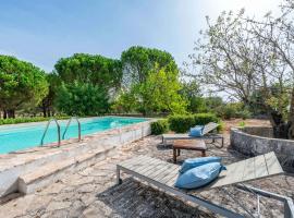 Hotel Photo: Trullo Jean by Rentbeat