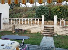 Photo de l’hôtel: Grande maison 6 chambres indépendante avec jardin et terrasse