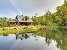 Хотел снимка: Chester Home with Views about 10 Mi to Okemo Mtn Resort!