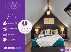 होटल की एक तस्वीर: Stunning 7 Bedroom House At Urban Luxury Stays Short Lets & Serviced Accommodation With Parking Sleeps 20