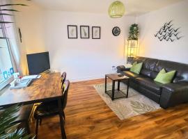 酒店照片: VALE VIEW APARTMENT, Prestatyn, North Wales - a smart and stylish, dog-friendly holiday let just a 5 min walk to beach & town!