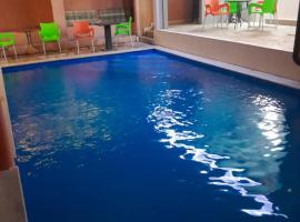 Apple Line Appartments, ξενοδοχείο στο Μόσταρ