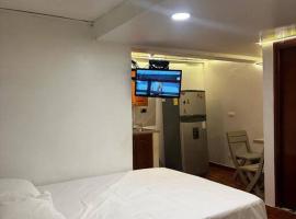 Zdjęcie hotelu: Acogedor Apartaestudio Tricentenario Medellín