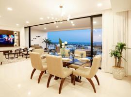 A picture of the hotel: Spectacular New 3BDR Condo at Duara!