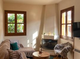 Hotel Foto: Delfi's cozy maisonette