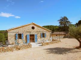 Photo de l’hôtel: Cozy Home In Banne With House A Panoramic View