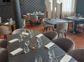 A picture of the hotel: La Table du Pic