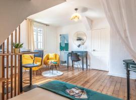 Hotel Foto: Beautiful studio near beach and town center in Biarritz - Welkeys