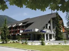 Hotel Kompas