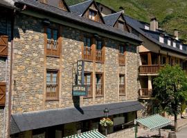 Hotel Avenida Benasque, hotel in Benasque