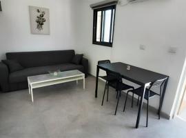 Foto do Hotel: Newly Renovated Home in Bet Shemesh Vatika