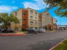 Comfort Inn & Suites Austin North Loop