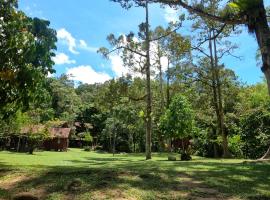 Jungle Zen Janda Baik Campsite, hotel en Kampung Janda Baik