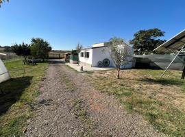 A picture of the hotel: Casa rural LYA