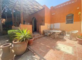 酒店照片: Cozy apartment in the heart of El Gouna