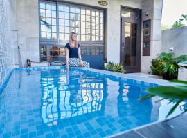 HiHi Skylight, hotel en Centro histórico de Hengchun