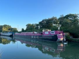 Péniche Bonne Chance, ξενοδοχείο σε Eckwersheim