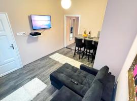 Flamingo Rezidencia Apartman、エゲルのホテル