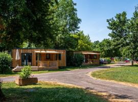 Fotos de Hotel: Camping Vesoul