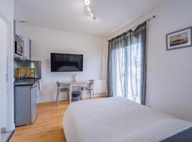 Ξενοδοχείο φωτογραφία: Room in Toulouse - Studio 1 proche Airbus à TOULOUSE ST Martin du Touch