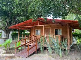 Foto di Hotel: roca azul cabañas sa de cv