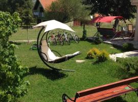 Hotel kuvat: Holiday Home