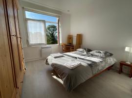 Hotel Photo: Appartement calme et lumineux