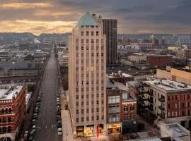 The Kelly Birmingham, Tapestry Collection By Hilton