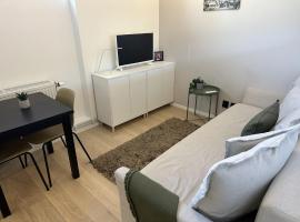 Foto do Hotel: Small 2 room Apartment in Sollentuna