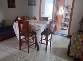 Foto do Hotel: Appartement familial