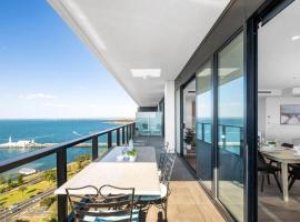 Hotel kuvat: Modern, Spacious 2BR Penthouse with Bay Views