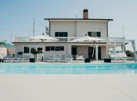 Hình ảnh khách sạn: Incantevole Villa con piscina