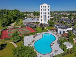 Hotel fotoğraf: ENTIRE HOME At Cherry Hill Towers- Chic Retreat With Queen Bed and Coffee Bar