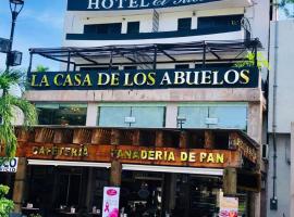 होटल की एक तस्वीर: Hotel zócalo abuelos