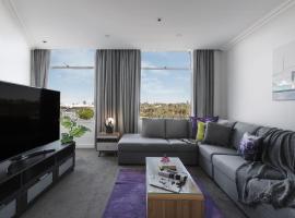 Фотография гостиницы: Grand Luxury in the CBD along the Yarra River