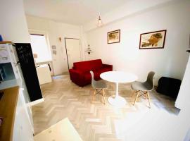 Hotel Foto: Pupazza House, intero appartamento nel cuore di Frascati