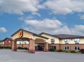 Super 8 by Wyndham Cornwall ON