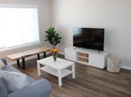 Foto do Hotel: Freshly Updated 3 Bedroom Townhome