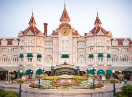 होटल की एक तस्वीर: Disneyland® Hotel