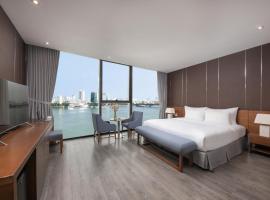 Avora Hotel, hotel em Da Nang