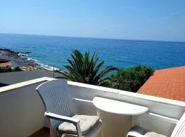 Agia Roumeli Hotel adults only
