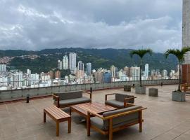 รูปภาพของโรงแรม: Hermoso apto central en bucaramanga