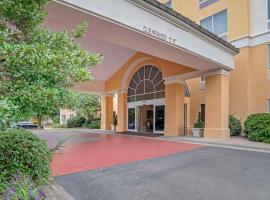 Фотография гостиницы: Comfort Suites Gastonia - Charlotte