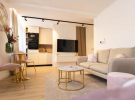 Hotel Photo: Soho Boutique Apartman