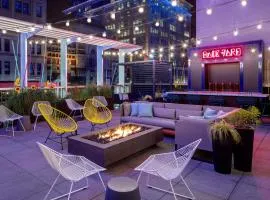 Aloft Philadelphia Downtown
