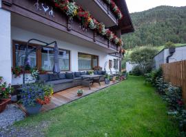 Hotel Photo: Gästehaus -Pension Edelweiss