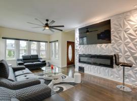 A picture of the hotel: Maywood Vacation Rental with Electric Fireplace
