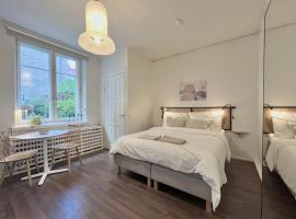 Fotos de Hotel: Cozy studio next to metro