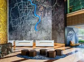 Renaissance Shenzhen Luohu Hotel