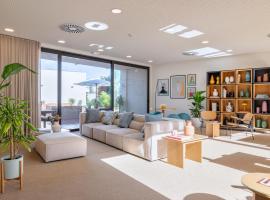 BFRESH Hotel - Padel, Pool & Fitness - Adults Only, hotel em Porto